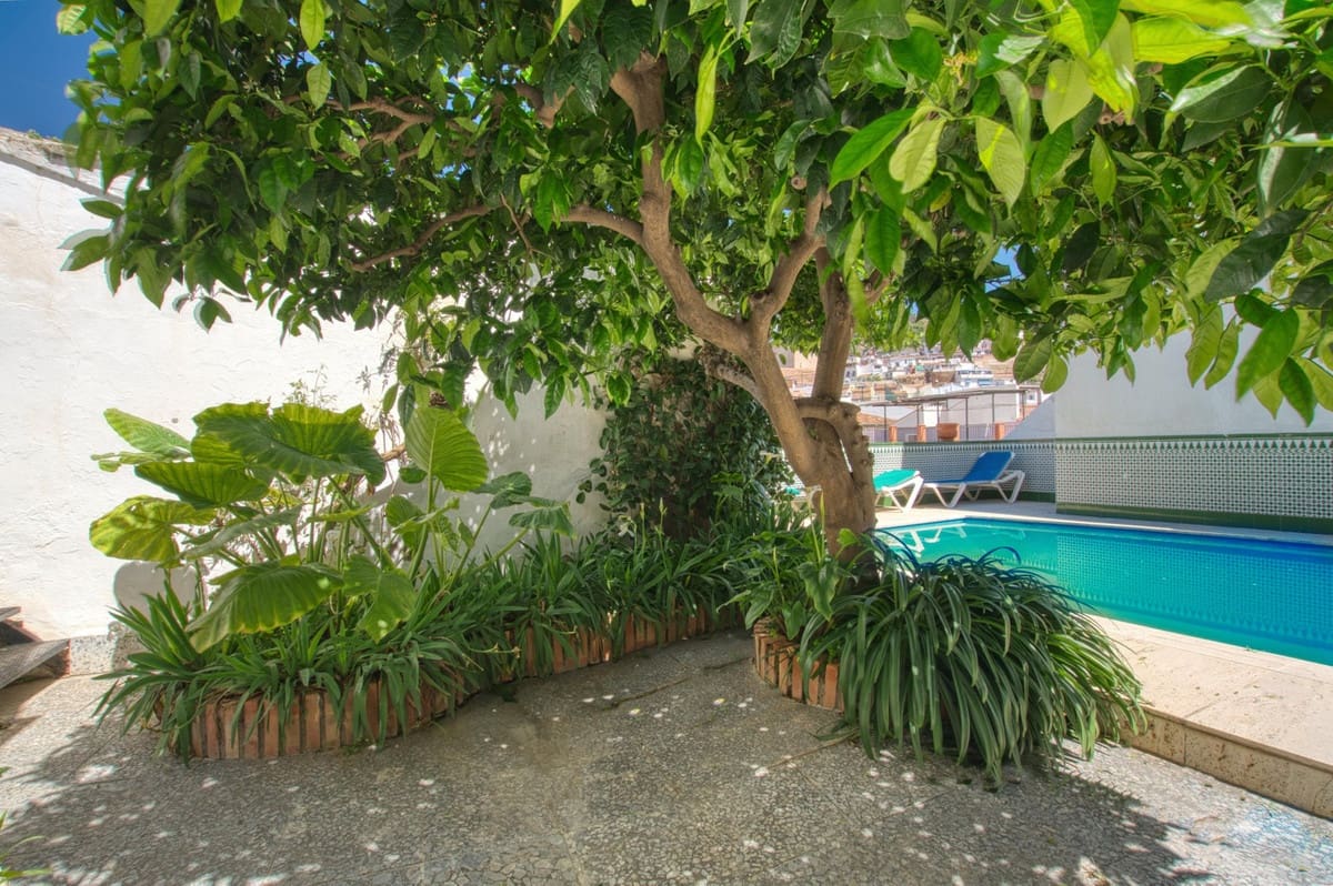 12 chambre Maison de Ville à vendre à Velez-Malaga avec piscine - 1 100 000 € (Ref: 10125709)