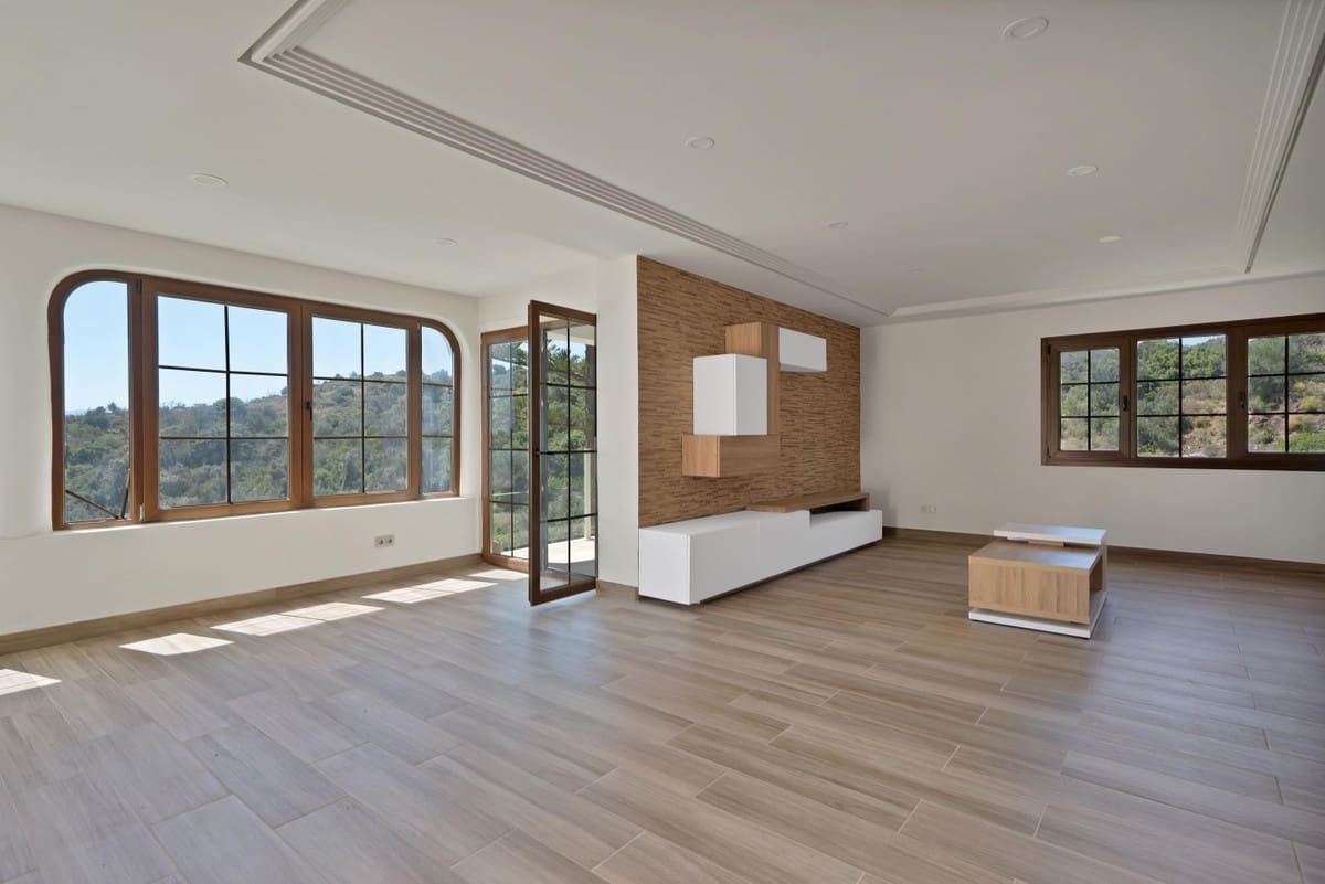 3 soverom Villa til salgs i Marbella med svømmebasseng garasje - € 990 000 (Ref: 10125713)