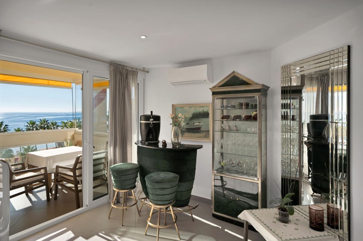 2 sovrum Lägenhet till salu i Marbella med pool garage - 849 000 € (Ref: 10125722)