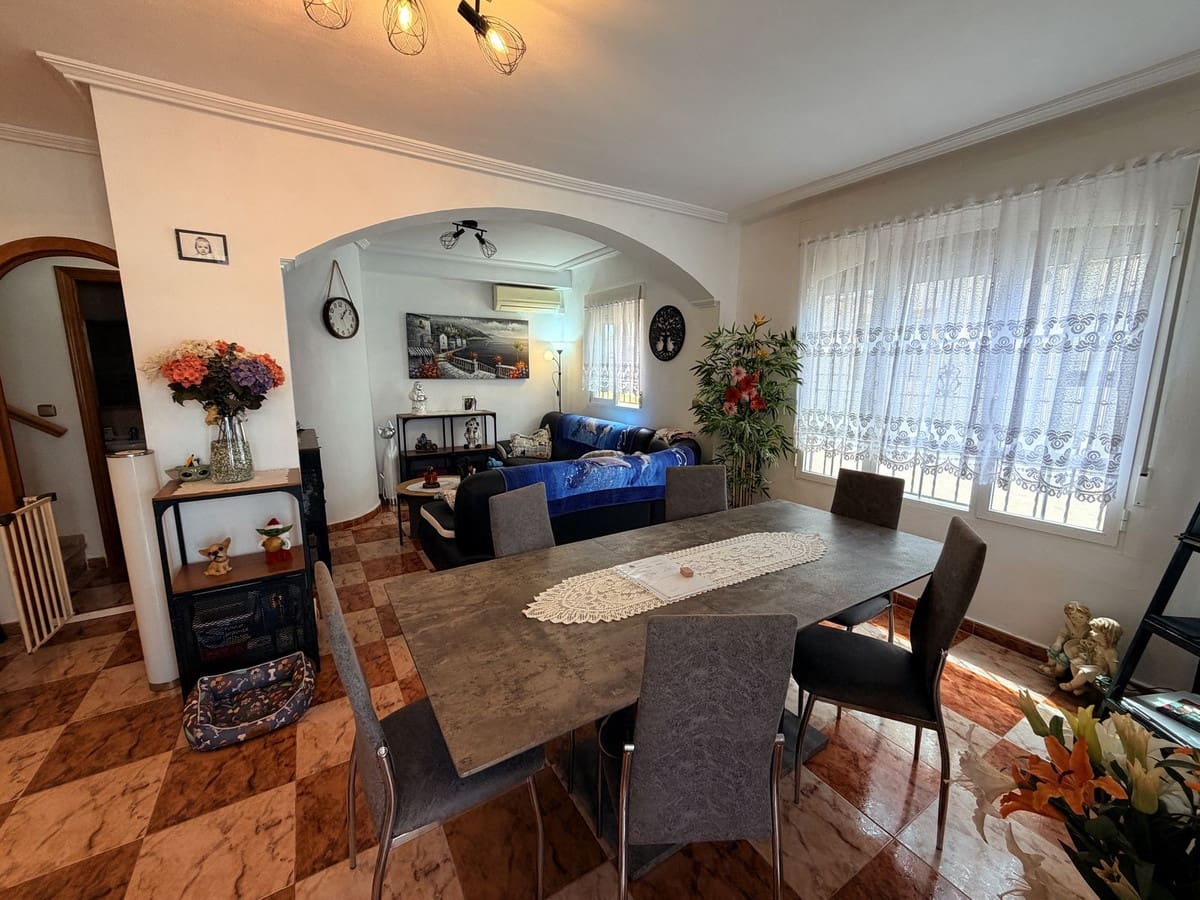 3 quarto Moradia para venda em Orihuela com piscina garagem - 289 000 € (Ref: 10125726)