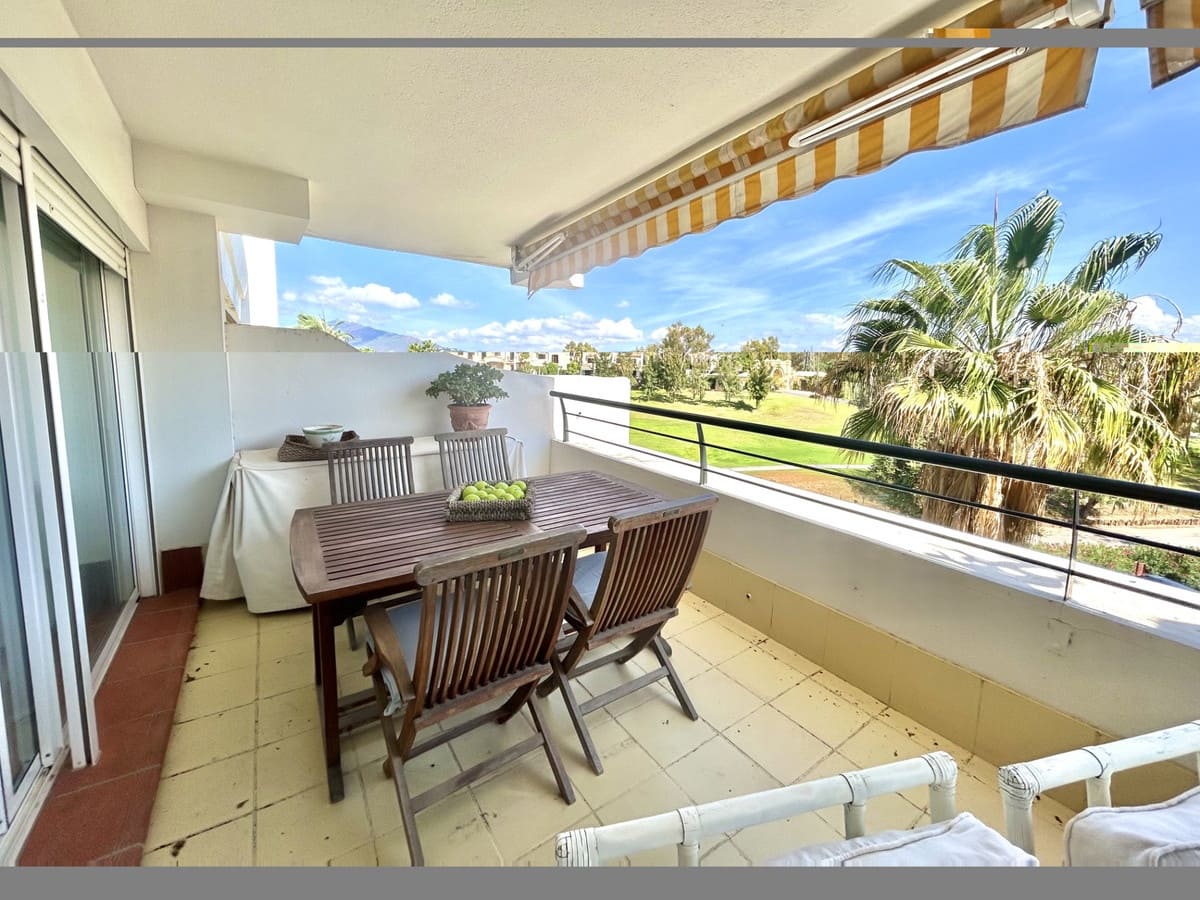 2 soveværelse Lejlighed til salg i Guadalmina med swimmingpool garage - € 515.000 (Ref: 10125728)