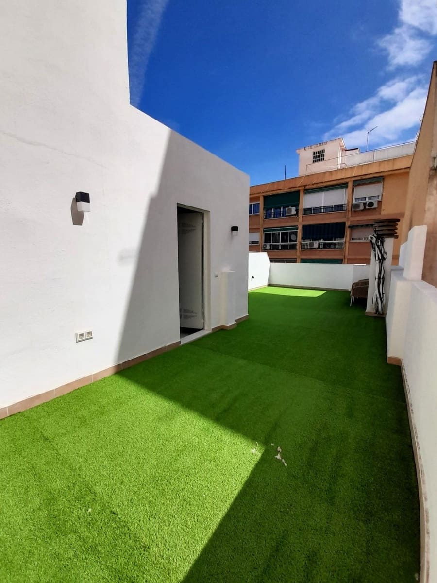 1 slaapkamer Appartement te koop in Malaga stad - € 270.000 (Ref: 10125729)
