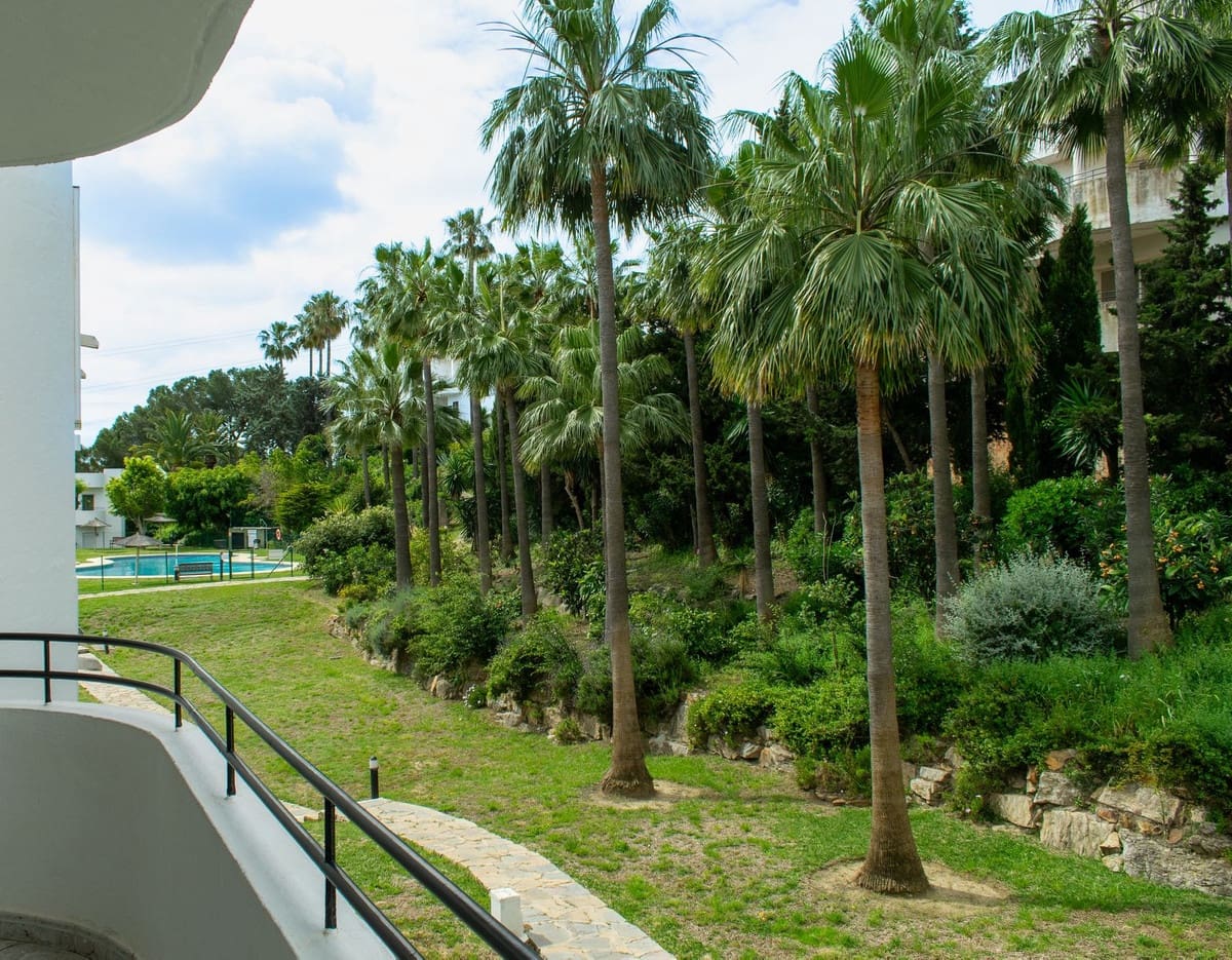 2 sypialnia Apartament na sprzedaż w Estepona z basenem garażem - 320 000 € (Ref: 10125742)
