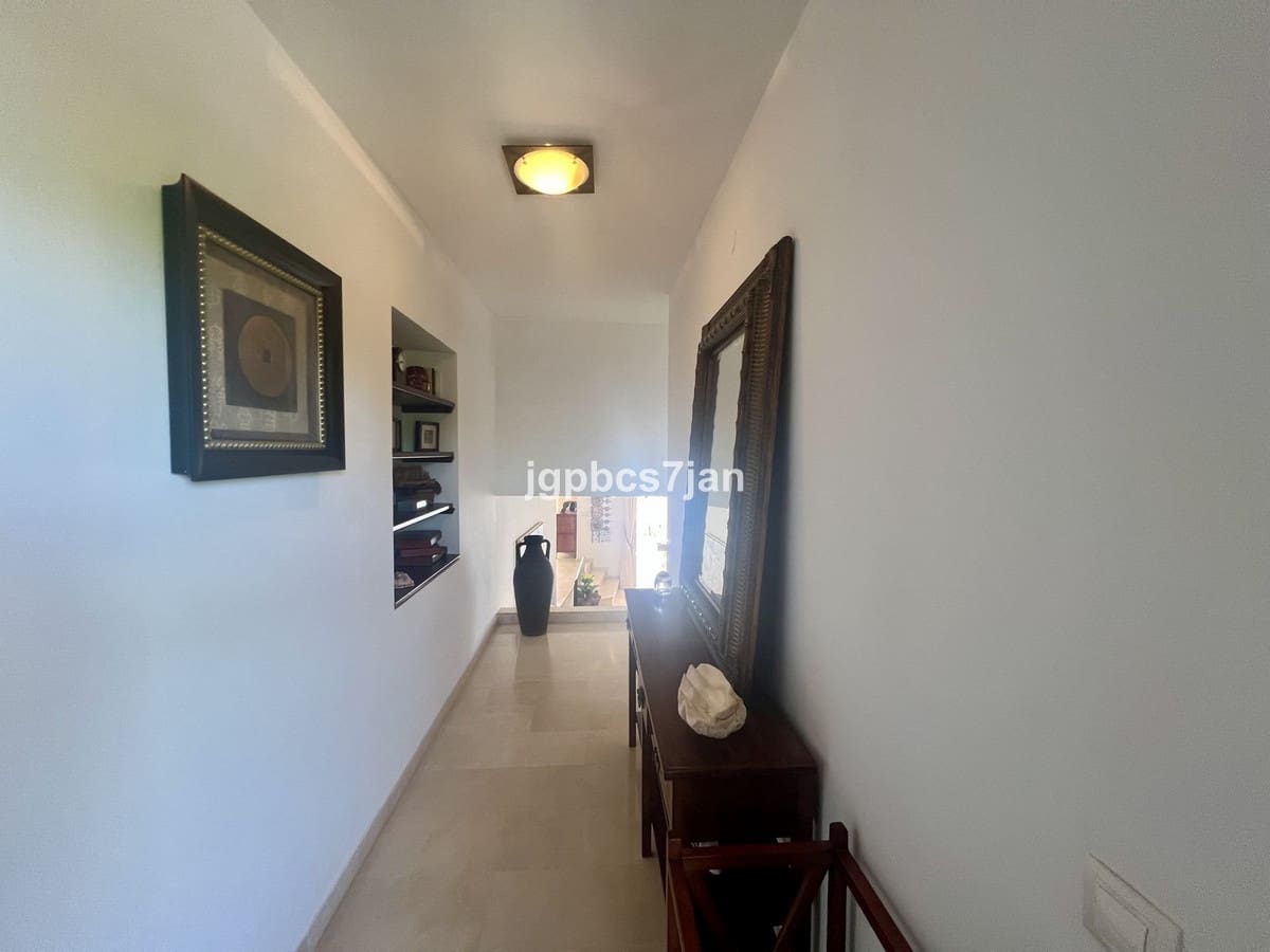 4 sovrum Lägenhet till salu i Marbella med pool garage - 1 150 000 € (Ref: 10125750)