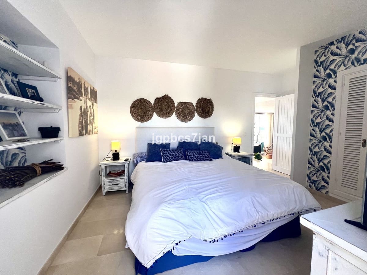 4 sovrum Lägenhet till salu i Marbella med pool garage - 1 150 000 € (Ref: 10125750)