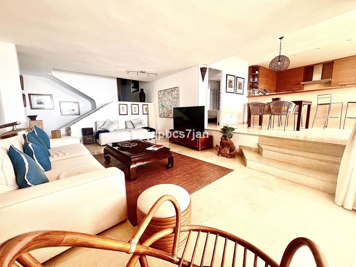 4 sovrum Lägenhet till salu i Marbella med pool garage - 1 150 000 € (Ref: 10125750)