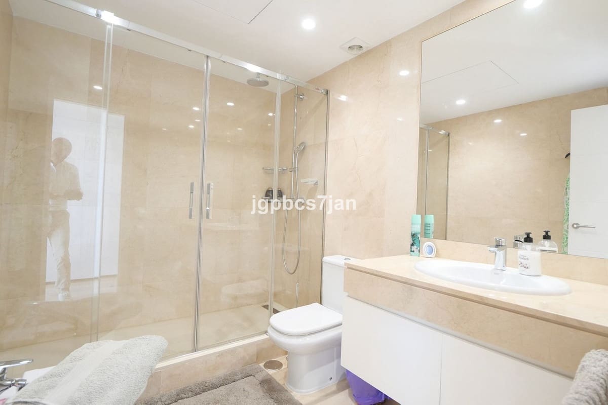 5 Zimmer Apartment zu verkaufen in Cabopino mit Pool Garage - 1.925.000 € (Ref: 10125755)