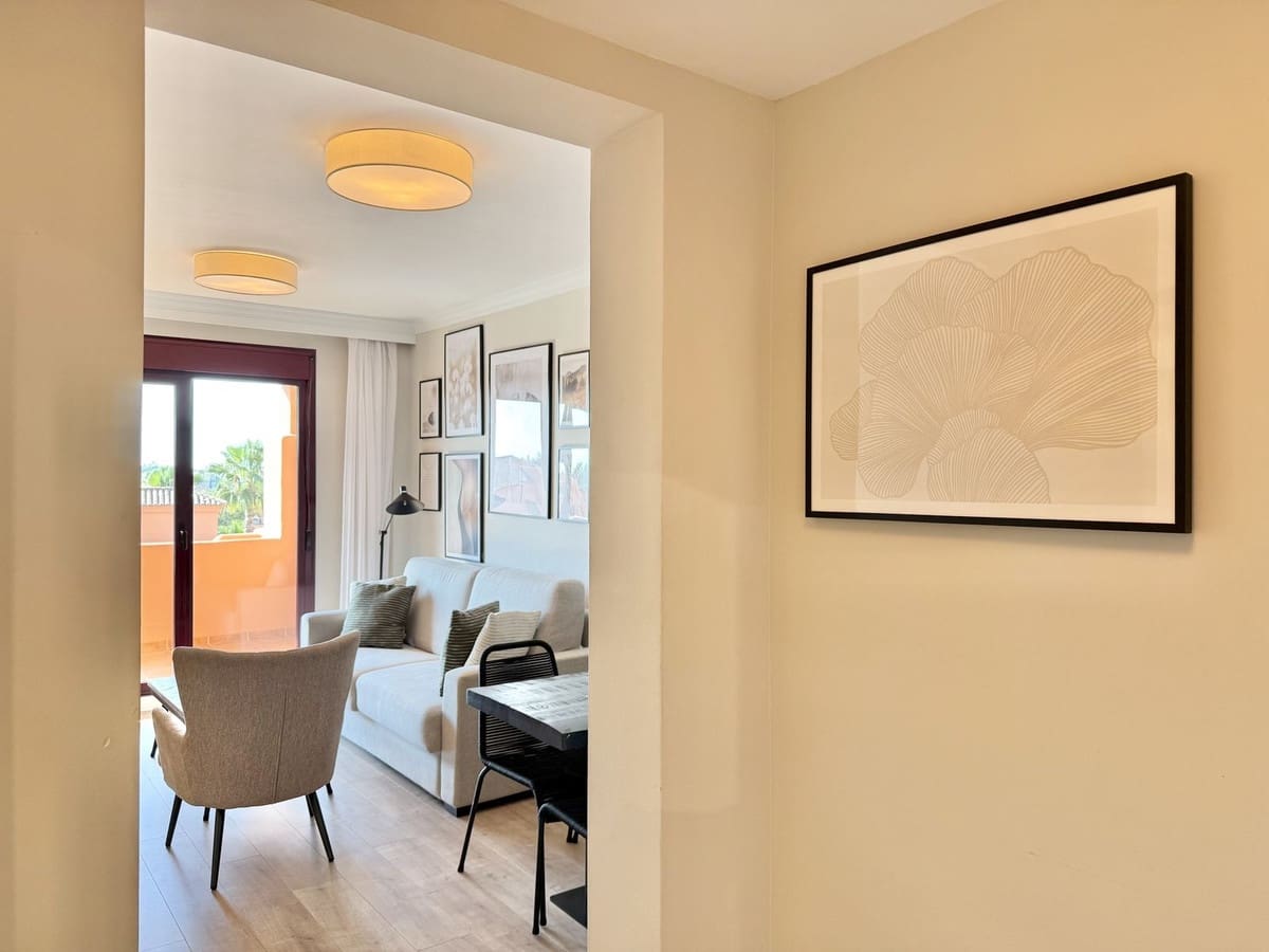 1 sypialnia Apartament na sprzedaż w Benahavis z basenem - 249 000 € (Ref: 10125781)
