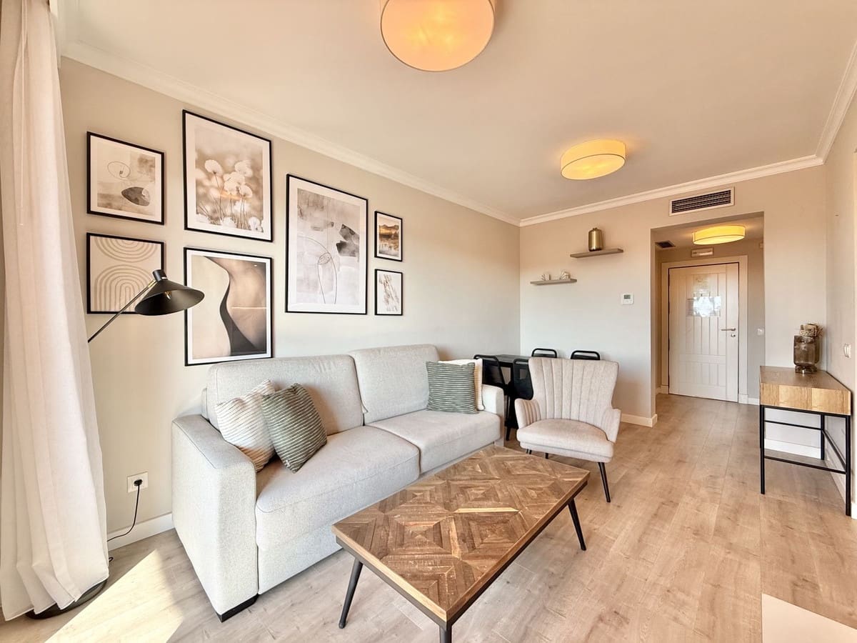 1 sypialnia Apartament na sprzedaż w Benahavis z basenem - 249 000 € (Ref: 10125781)