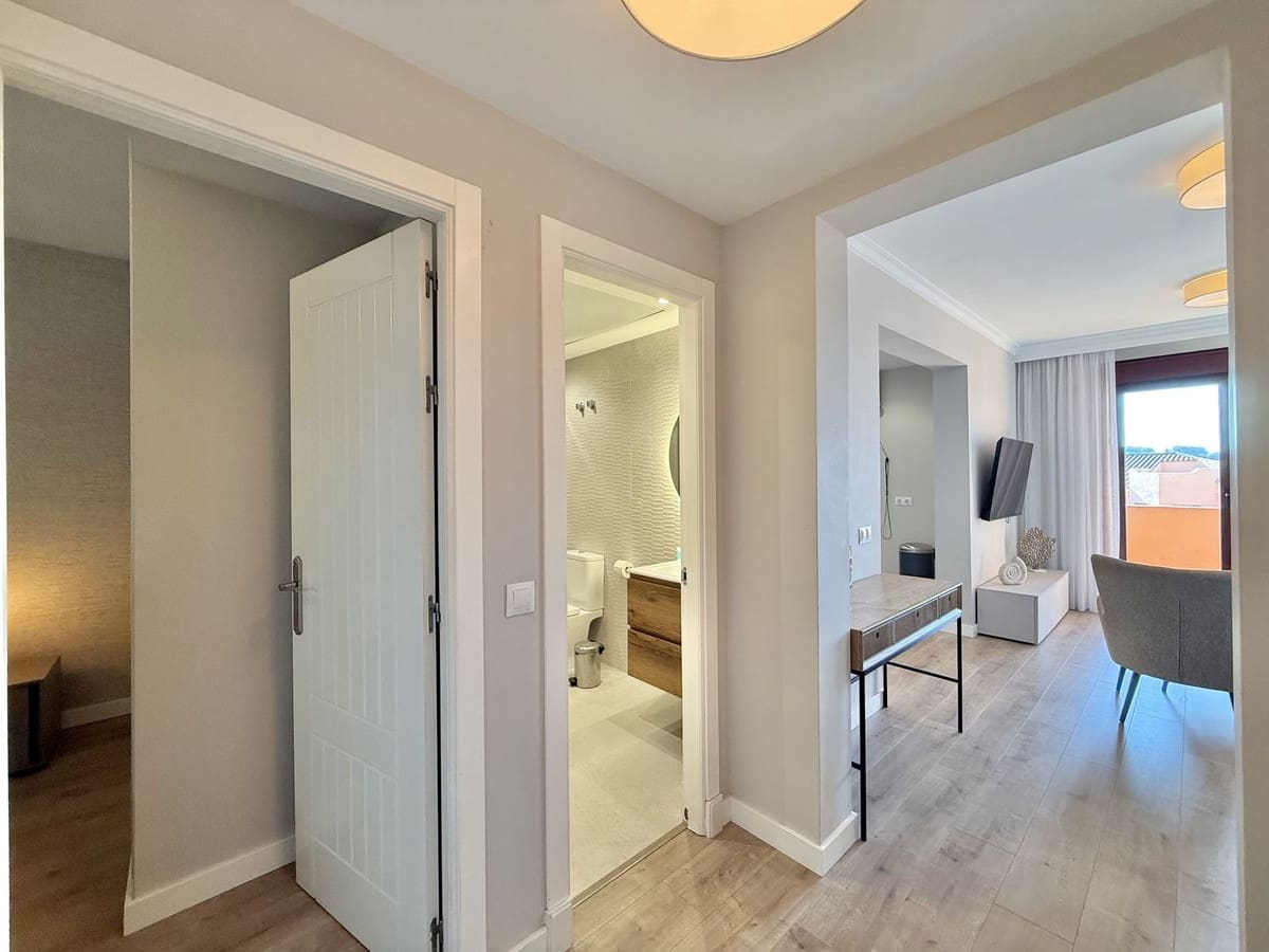 1 sypialnia Apartament na sprzedaż w Benahavis z basenem - 249 000 € (Ref: 10125781)