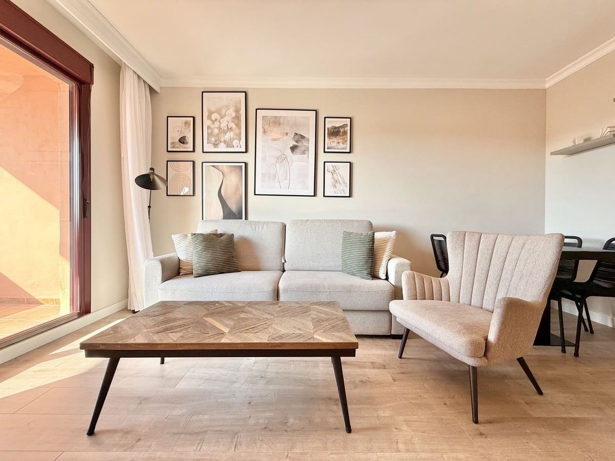 1 sypialnia Apartament na sprzedaż w Benahavis z basenem - 249 000 € (Ref: 10125781)