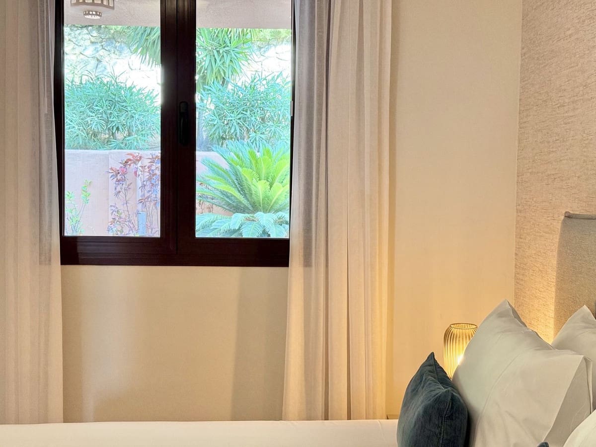 1 sypialnia Apartament na sprzedaż w Benahavis z basenem - 249 000 € (Ref: 10125781)
