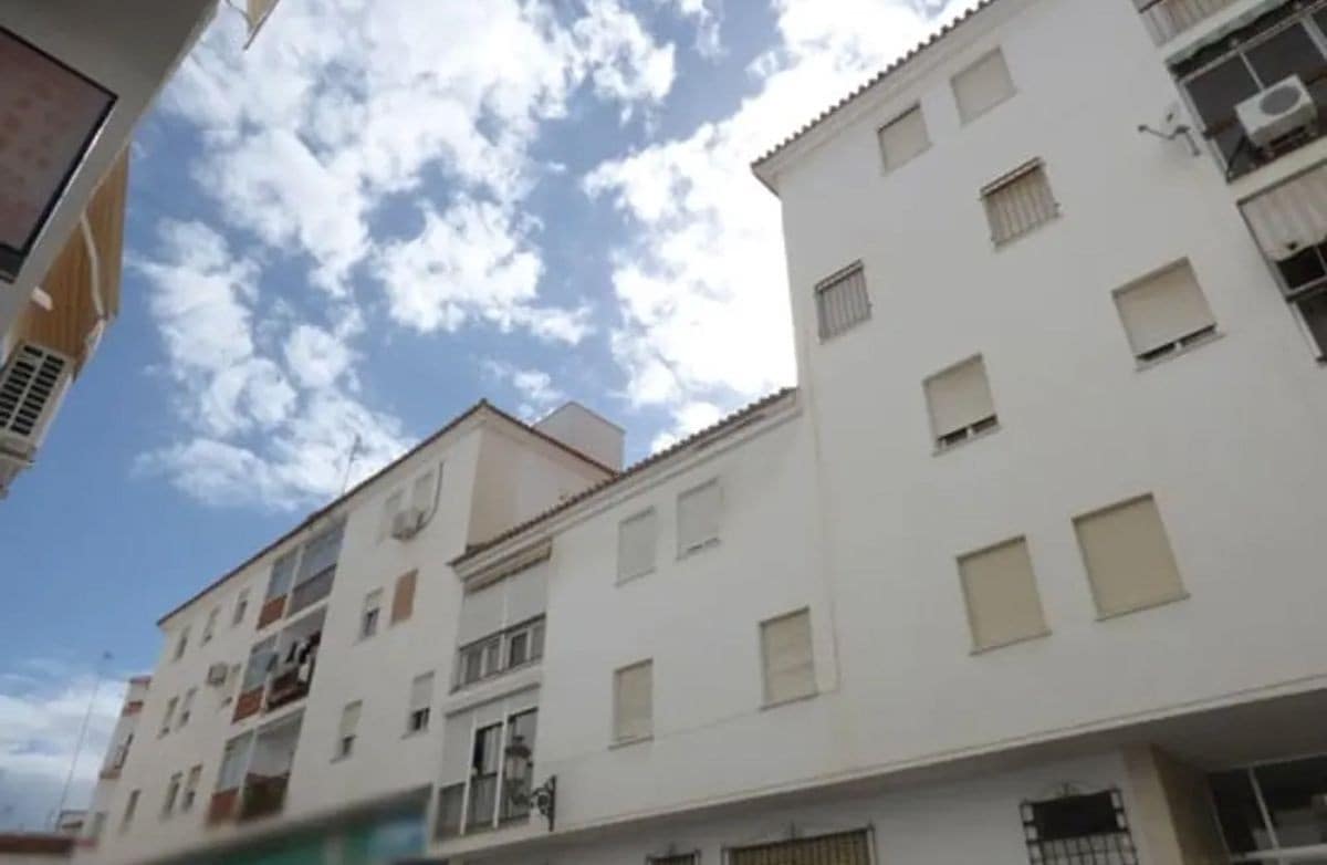 3 quarto Apartamento para venda em Estepona - 292 000 € (Ref: 10125830)
