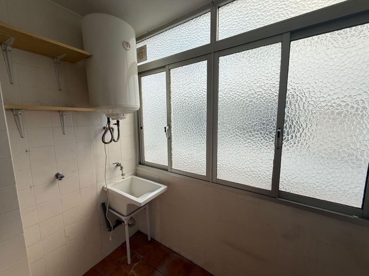 3 quarto Apartamento para venda em Estepona - 292 000 € (Ref: 10125830)