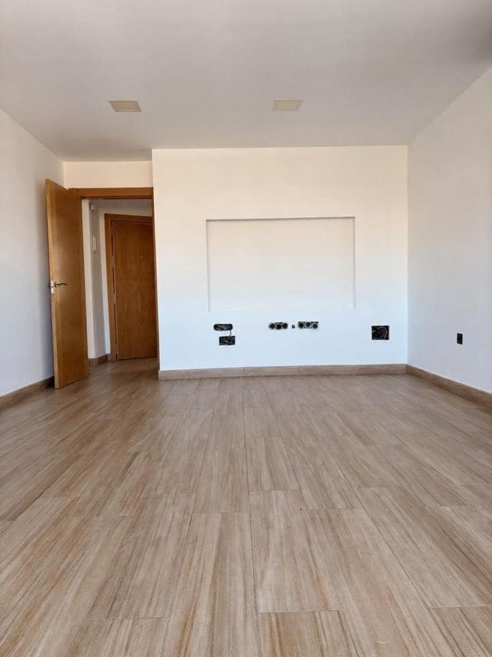 3 sovrum Lägenhet till salu i Malaga stad - 382 000 € (Ref: 10125852)