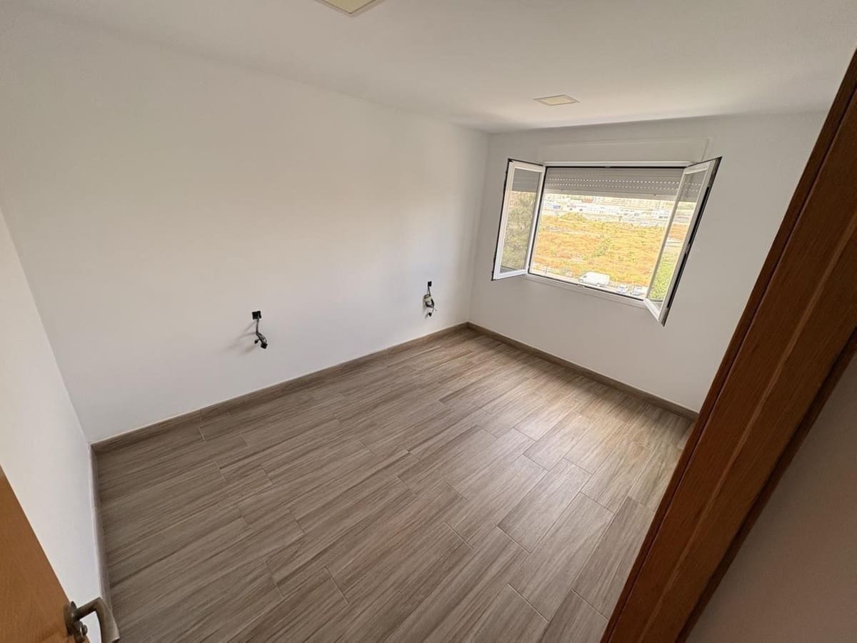 3 sovrum Lägenhet till salu i Malaga stad - 382 000 € (Ref: 10125852)