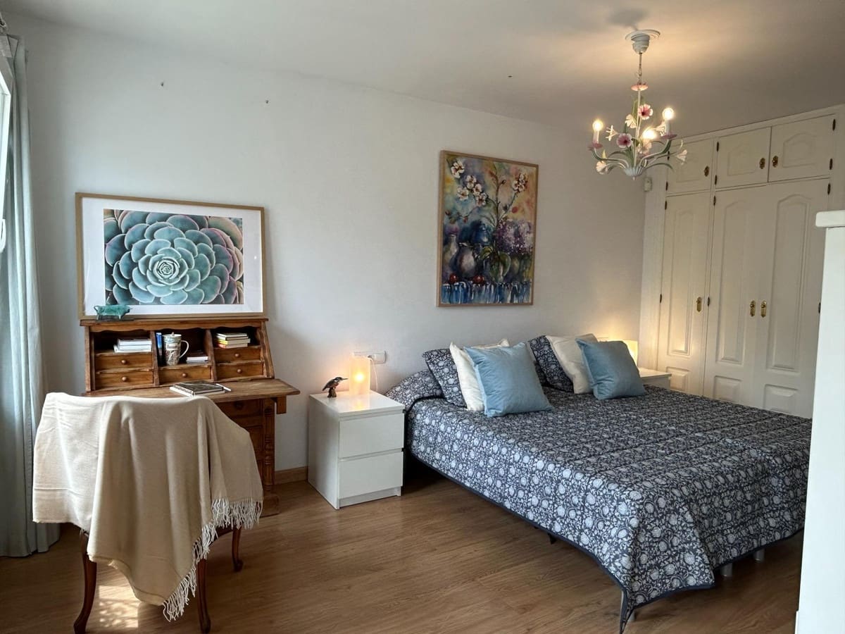 Chalet de 4 habitaciones en Benalmádena en venta con piscina garaje - 1.159.000 € (Ref: 10125853)