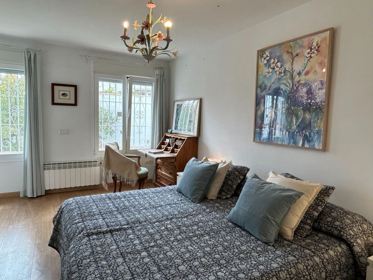 Chalet de 4 habitaciones en Benalmádena en venta con piscina garaje - 1.159.000 € (Ref: 10125853)