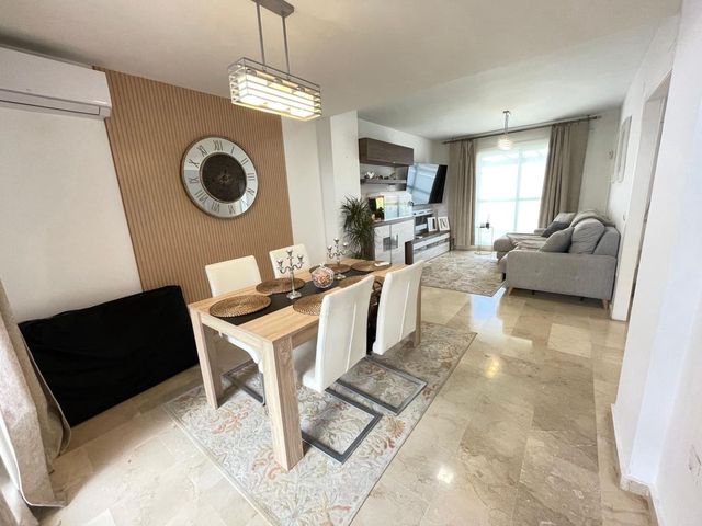 4 camera da letto Casa in vendita in Torremolinos con piscina garage - 599.000 € (Rif: 10125871)