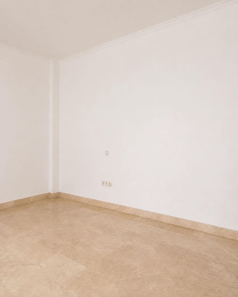 3 soverom Leilighet til salgs i Marbella med svømmebasseng garasje - € 1 000 000 (Ref: 10125875)