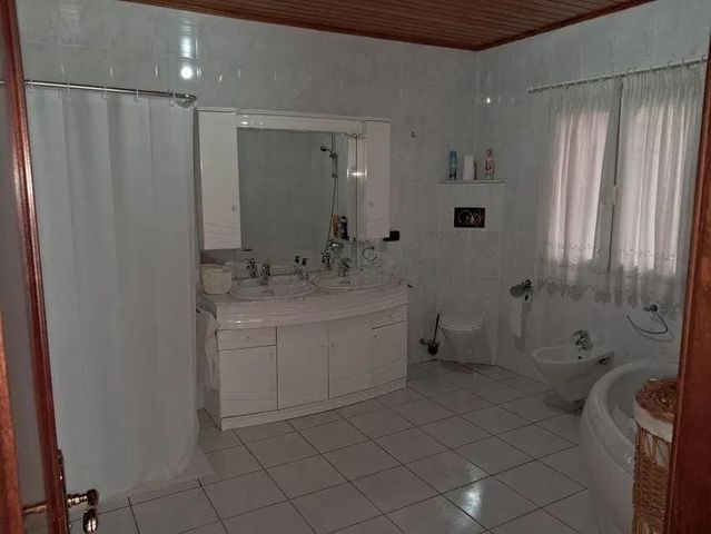 5 chambre Appartement à vendre à Alhaurín de la Torre avec garage - 698 000 € (Ref: 10125879)