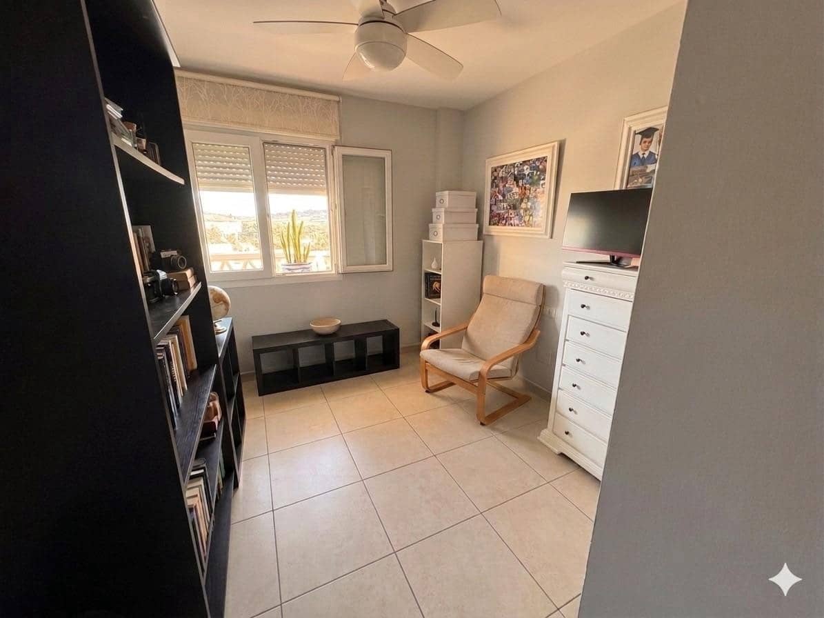 4 slaapkamer Appartement te koop in Marbella met zwembad garage - € 595.000 (Ref: 10125880)
