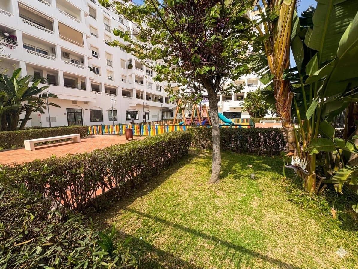 4 slaapkamer Appartement te koop in Marbella met zwembad garage - € 595.000 (Ref: 10125880)