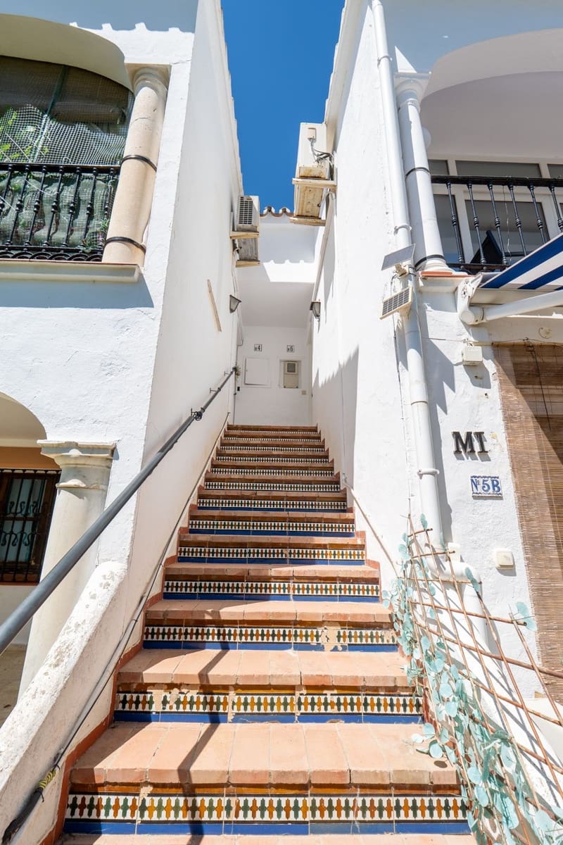 Apartamento de 1 habitación en El Paraiso en venta con piscina - 249.000 € (Ref: 10125891)