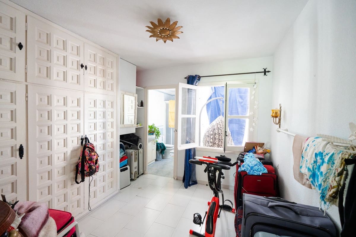 Apartamento de 1 habitación en El Paraiso en venta con piscina - 249.000 € (Ref: 10125891)
