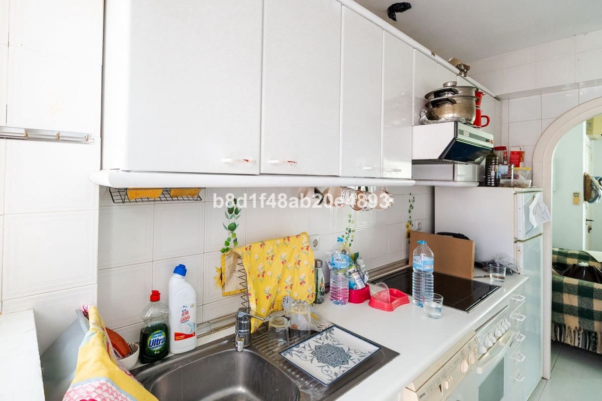 Apartamento de 1 habitación en El Paraiso en venta con piscina - 249.000 € (Ref: 10125891)