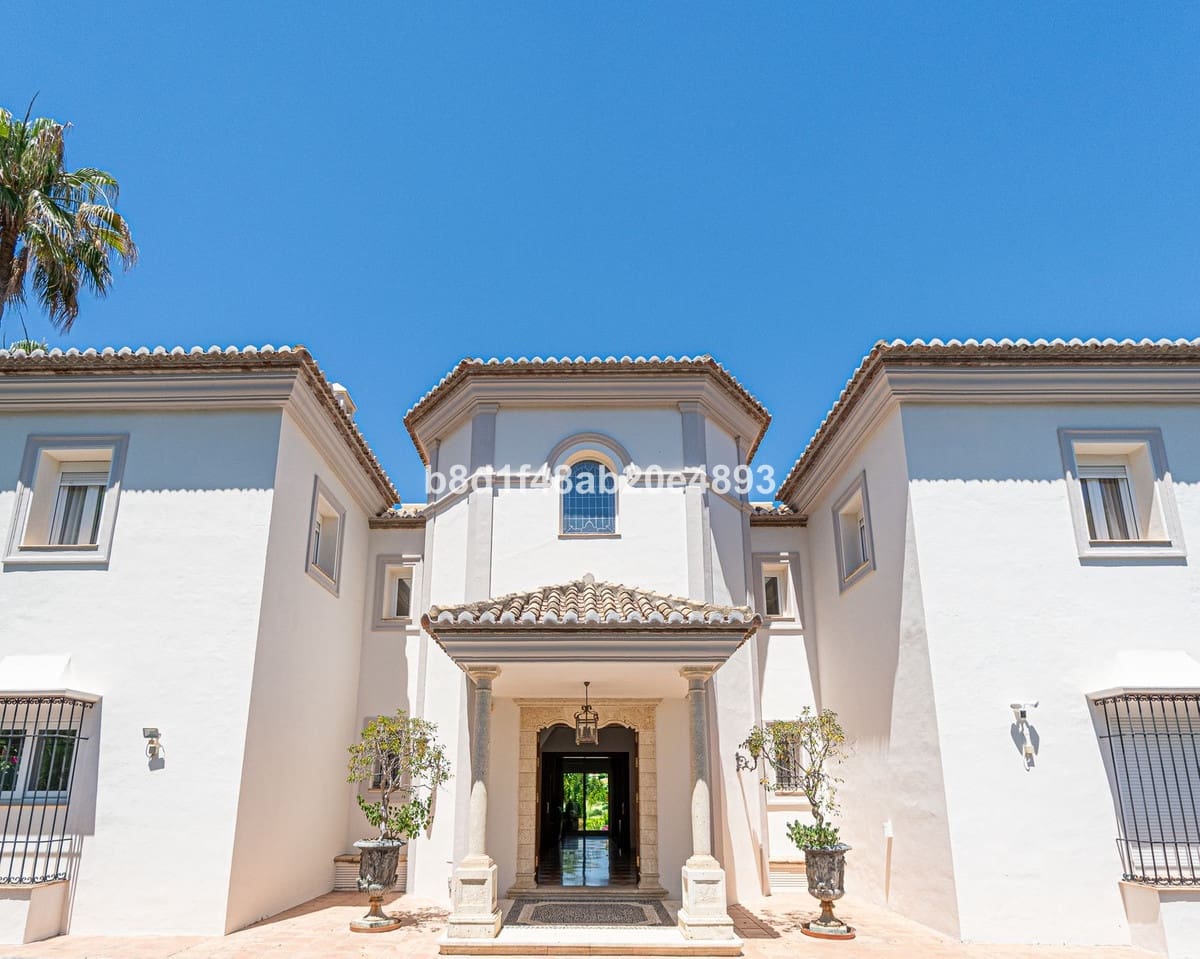 6 sovrum Villa till salu i Estepona med pool garage - 4 600 000 € (Ref: 10125892)