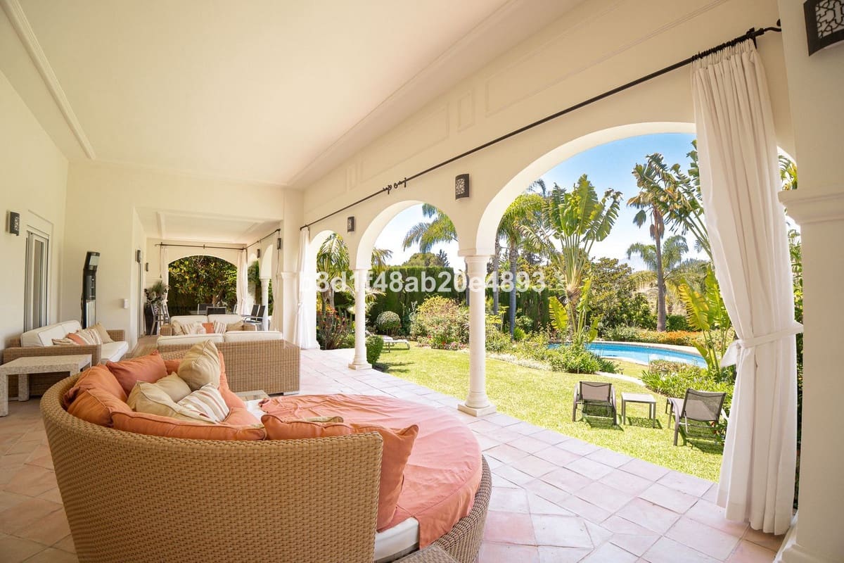 6 sovrum Villa till salu i Estepona med pool garage - 4 600 000 € (Ref: 10125892)