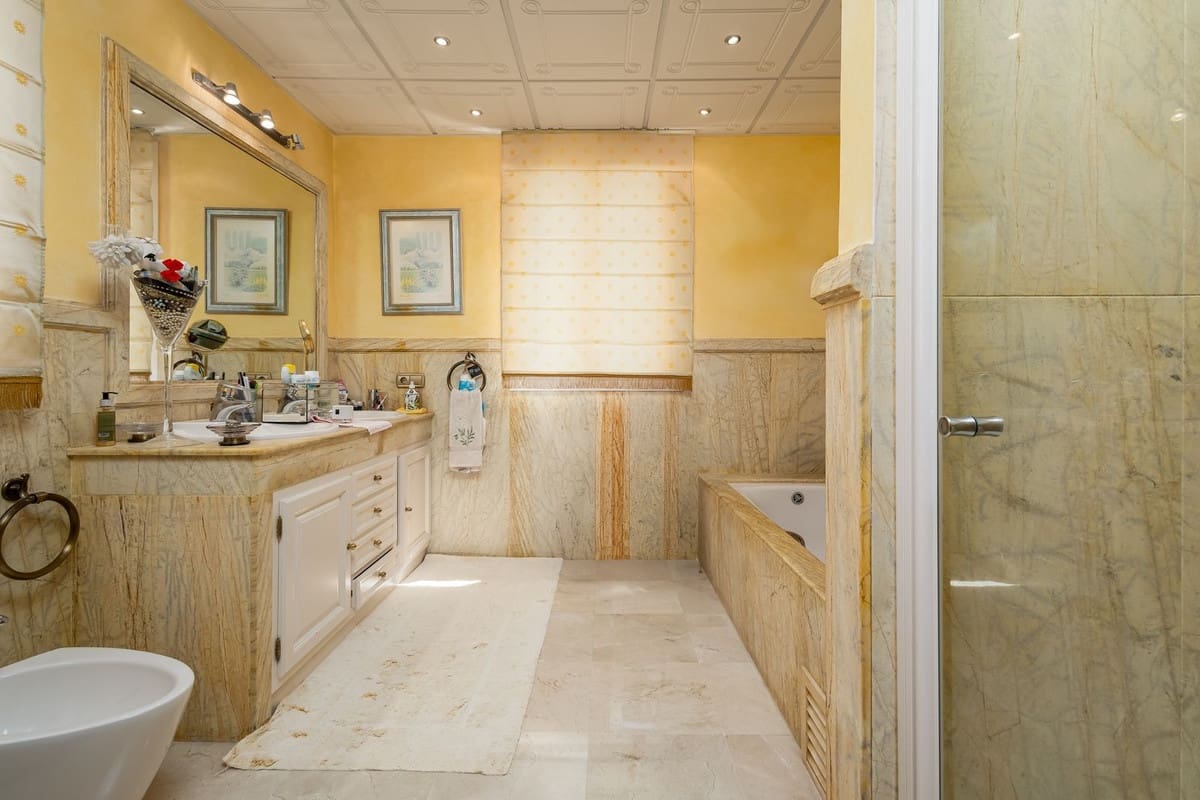 7 slaapkamer Villa te koop in Benahavis met zwembad garage - € 4.800.000 (Ref: 10125899)