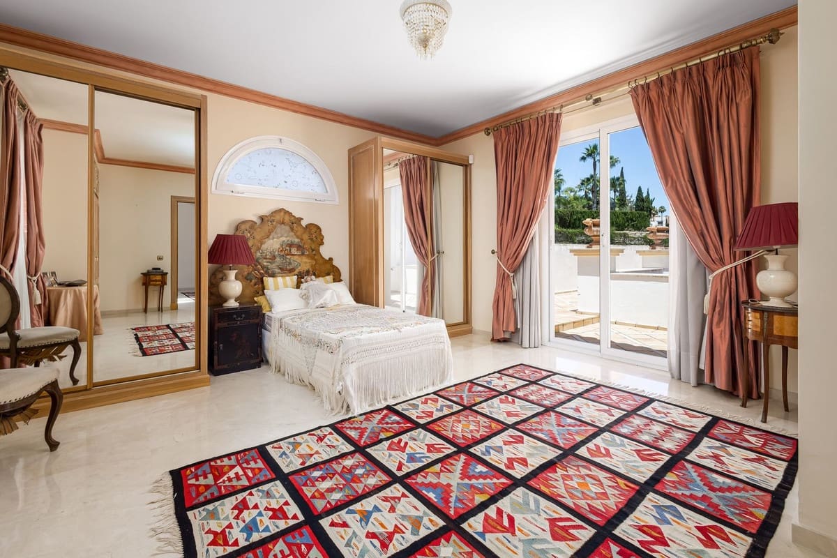7 slaapkamer Villa te koop in Benahavis met zwembad garage - € 4.800.000 (Ref: 10125899)
