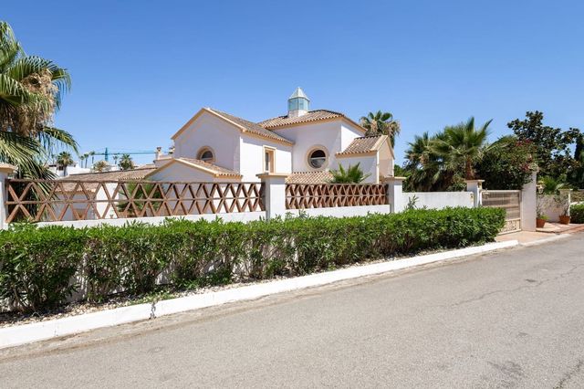 7 slaapkamer Villa te koop in El Paraíso, Benahavís met zwembad garage - € 4.800.000 (Ref: 10125899)