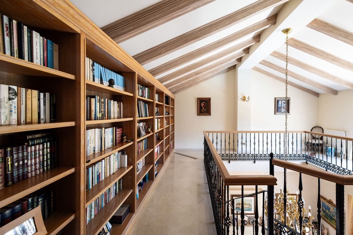 7 slaapkamer Villa te koop in Benahavis met zwembad garage - € 4.800.000 (Ref: 10125899)