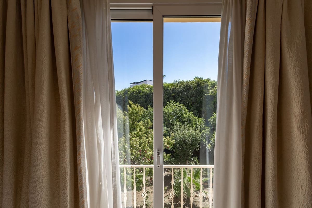 7 slaapkamer Villa te koop in Benahavis met zwembad garage - € 4.800.000 (Ref: 10125899)
