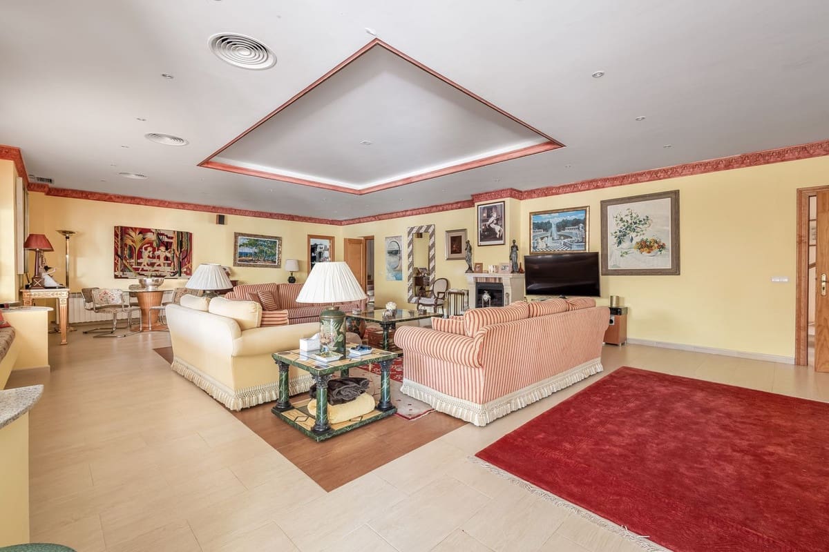 7 slaapkamer Villa te koop in Benahavis met zwembad garage - € 4.800.000 (Ref: 10125899)