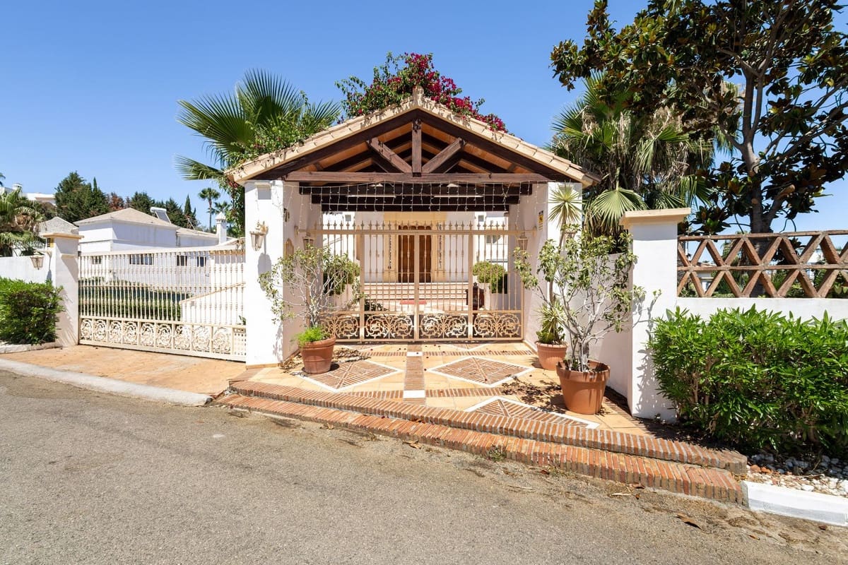7 slaapkamer Villa te koop in Benahavis met zwembad garage - € 4.800.000 (Ref: 10125899)