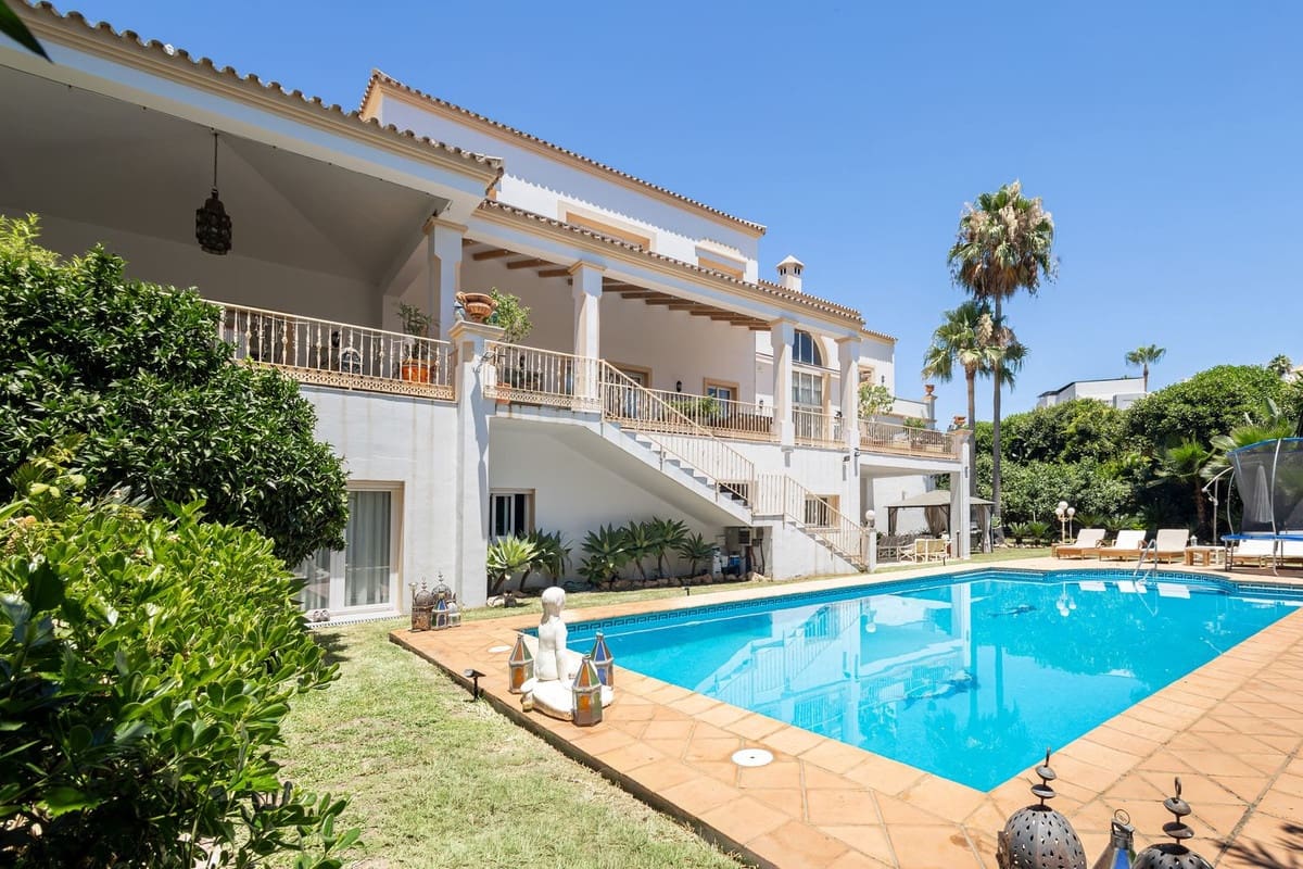 7 slaapkamer Villa te koop in Benahavis met zwembad garage - € 4.800.000 (Ref: 10125899)