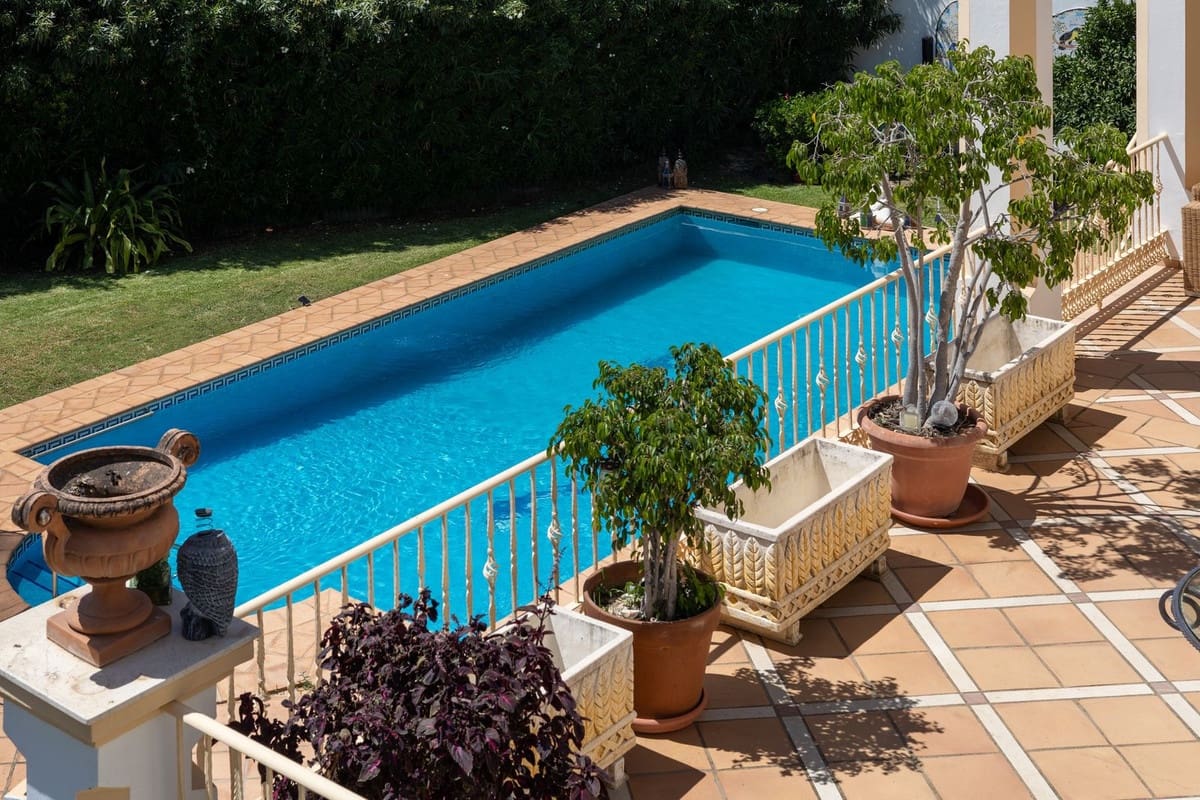 7 slaapkamer Villa te koop in Benahavis met zwembad garage - € 4.800.000 (Ref: 10125899)