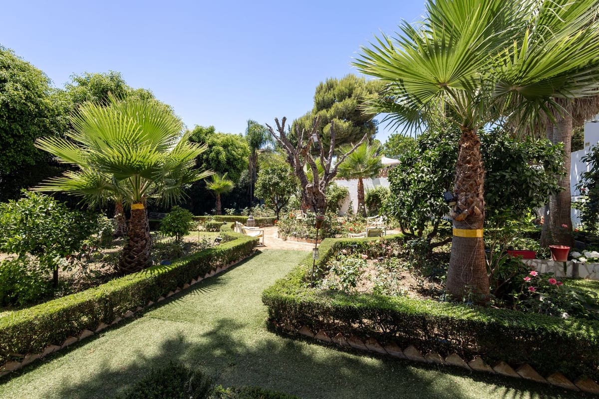 7 slaapkamer Villa te koop in Benahavis met zwembad garage - € 4.800.000 (Ref: 10125899)