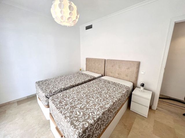 3 soverom Leilighet til salgs i Playa de los Boliches, Fuengirola med garasje - € 849 000 (Ref: 10125900)