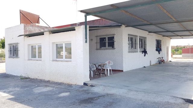 2 slaapkamer Finca/Landhuis te koop in Los Montesinos met garage - € 380.000 (Ref: 10125908)