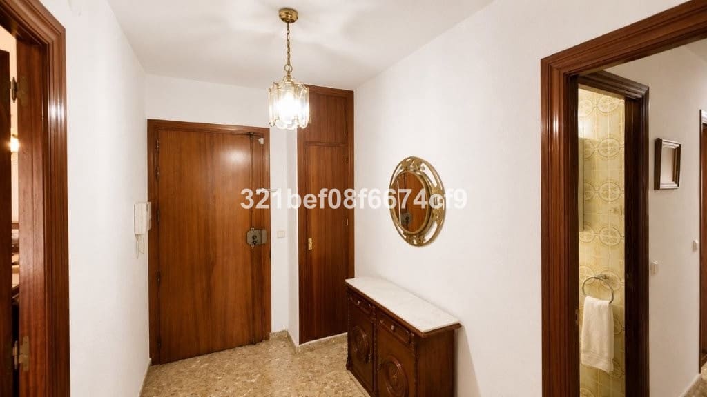4 sovrum Lägenhet till salu i Malaga stad med garage - 387 000 € (Ref: 10125913)