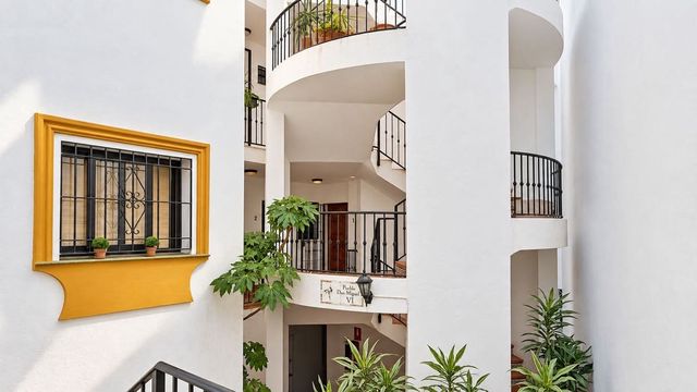 2 makuuhuone Huoneisto myytävänä paikassa Riviera del Sol, Mijas mukana uima-altaan - 299 000 € (Ref: 10125918)
