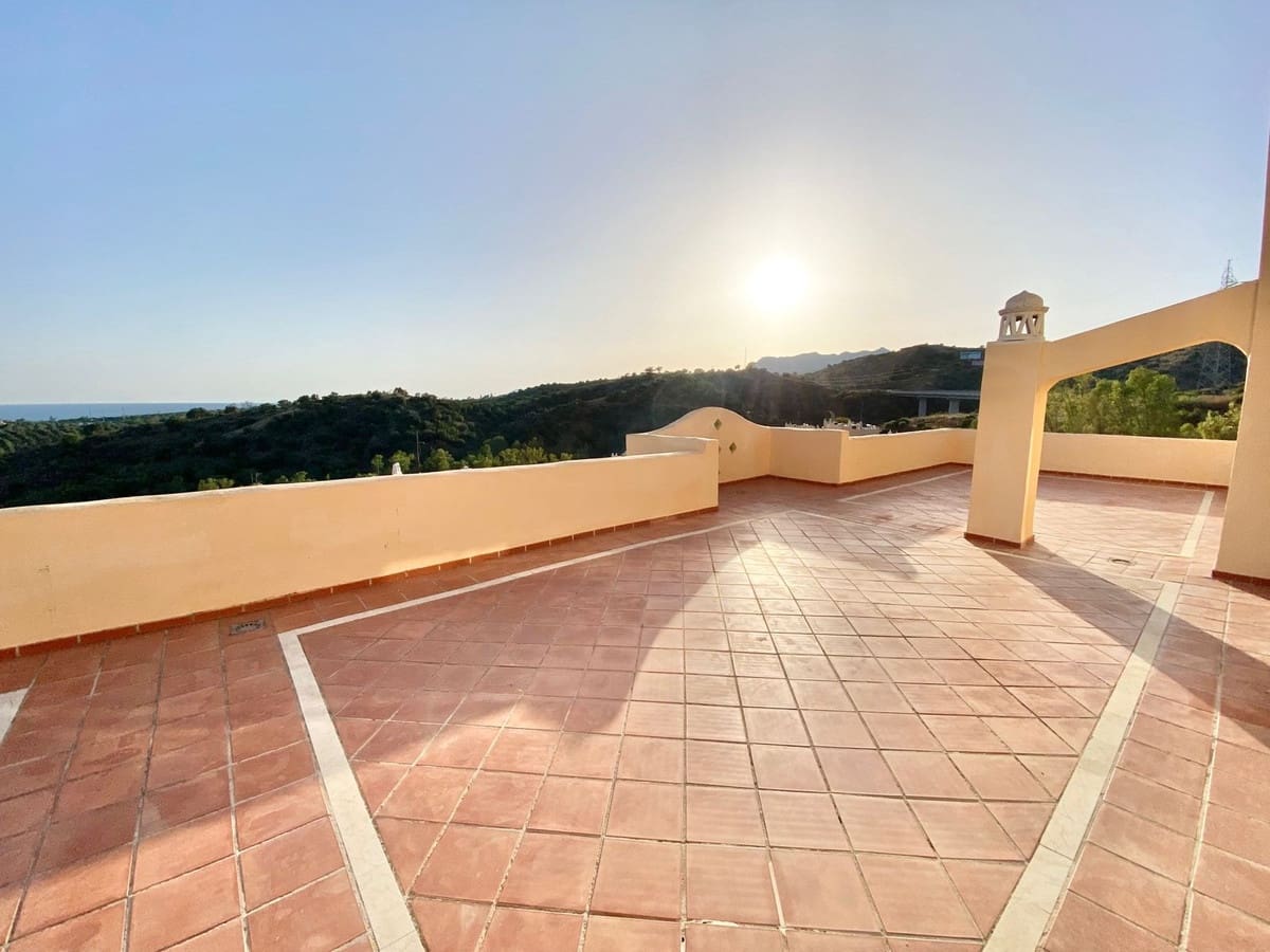 3 soveværelse Lejlighed til salg i Marbella med swimmingpool garage - € 615.000 (Ref: 10125923)