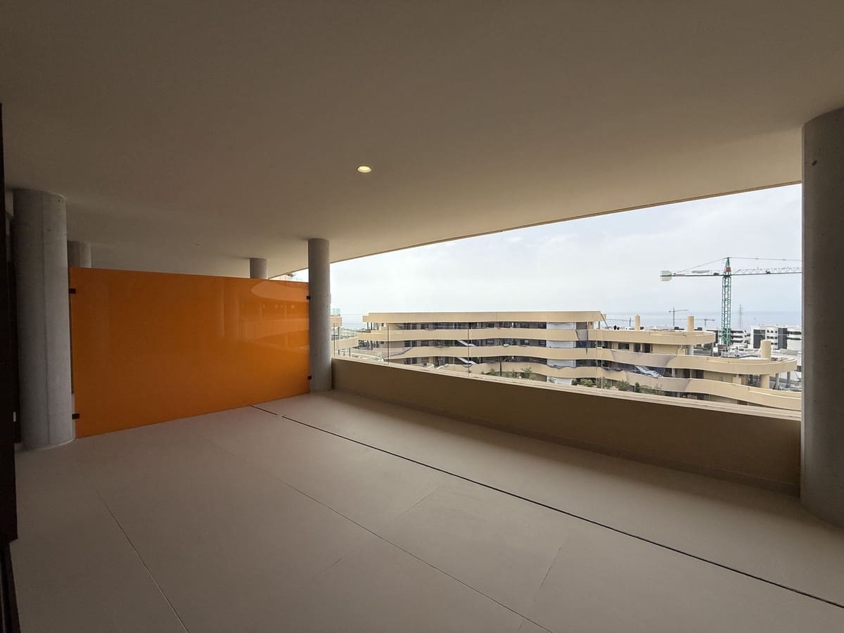 3 soveværelse Lejlighed til salg i Fuengirola med swimmingpool garage - € 990.000 (Ref: 10125926)