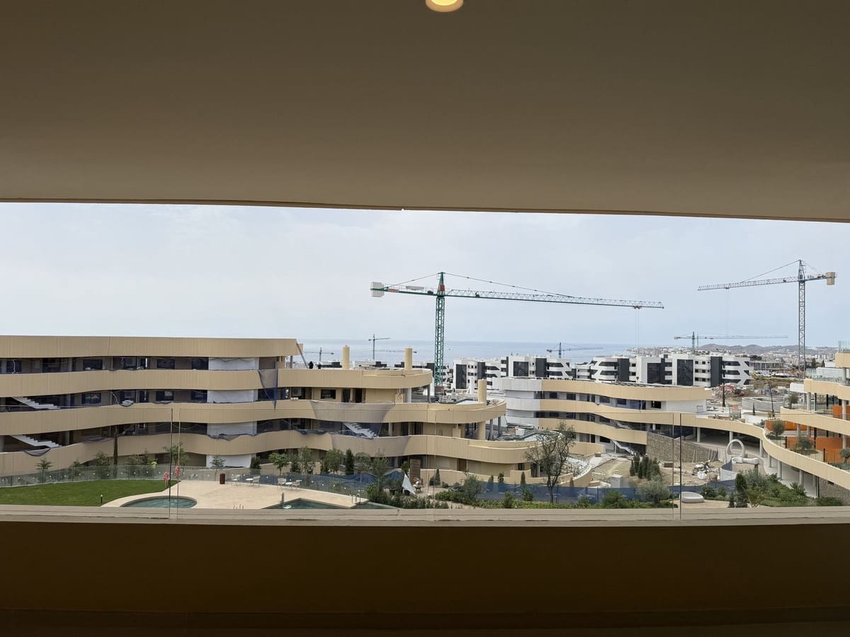 3 soveværelse Lejlighed til salg i Fuengirola med swimmingpool garage - € 990.000 (Ref: 10125926)