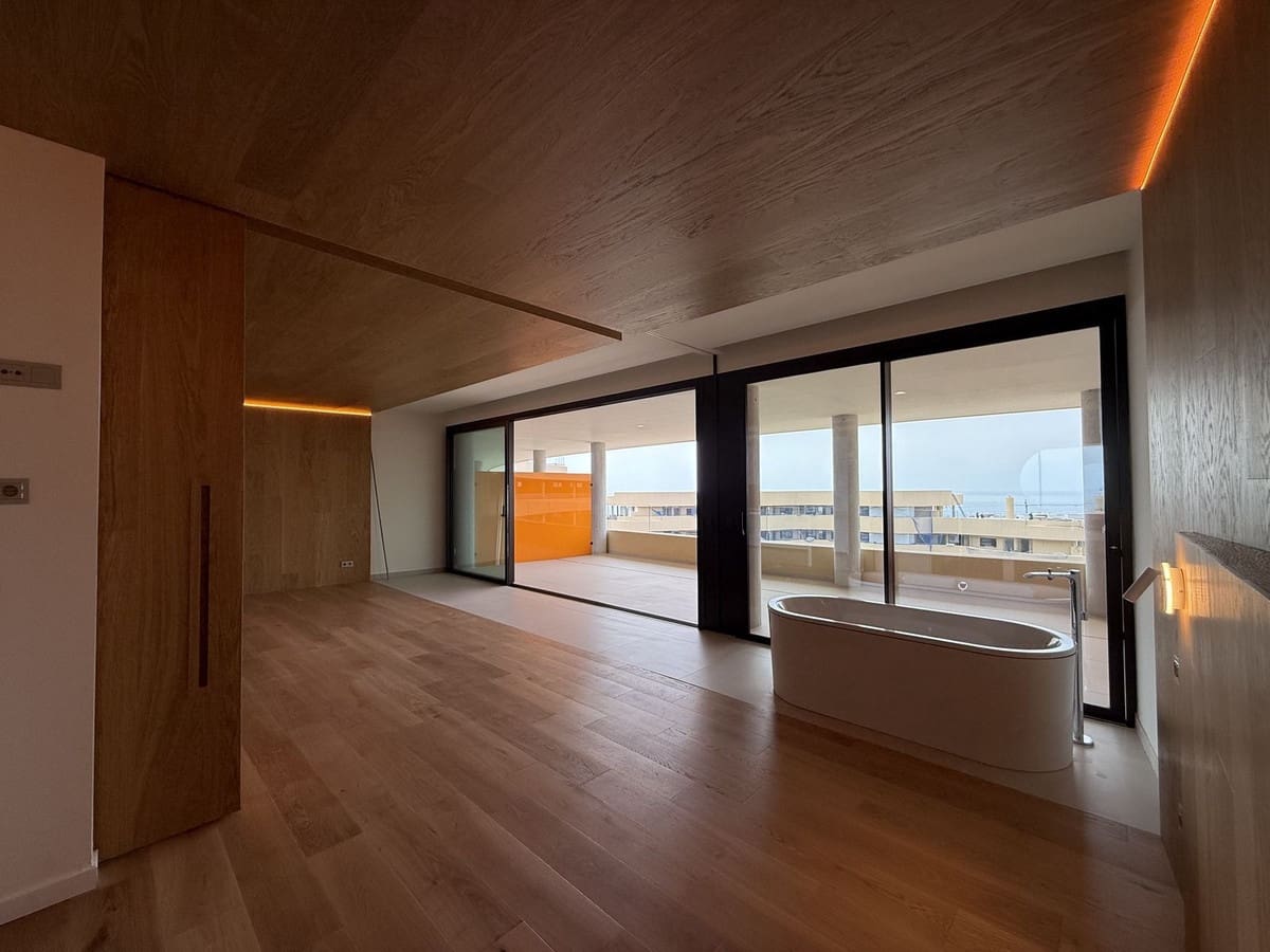 3 soveværelse Lejlighed til salg i Fuengirola med swimmingpool garage - € 990.000 (Ref: 10125926)